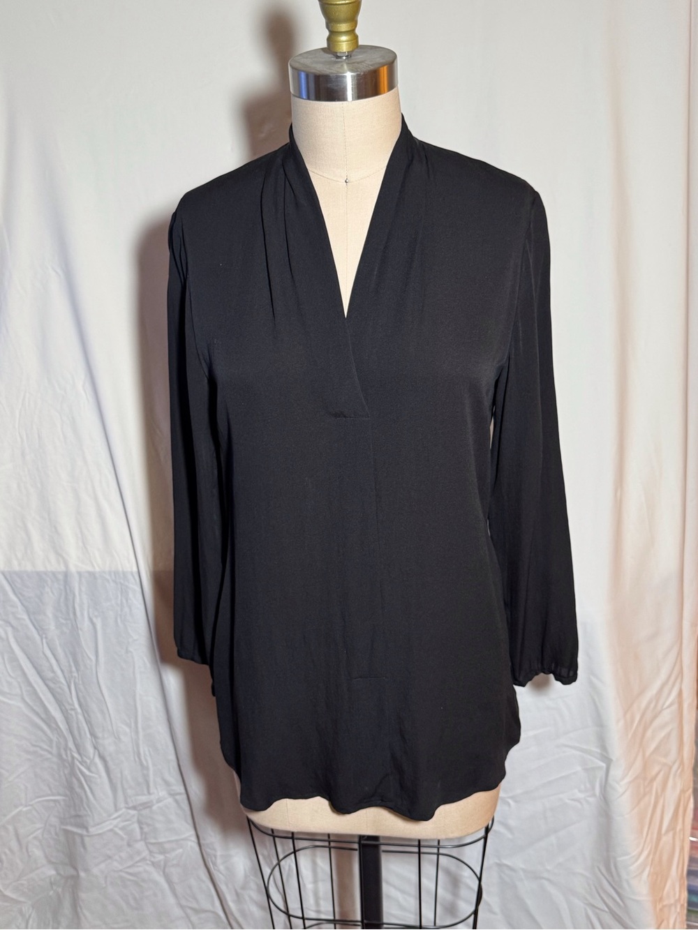 Theory Black V-Neck Draped Long Sleeve Blouse
